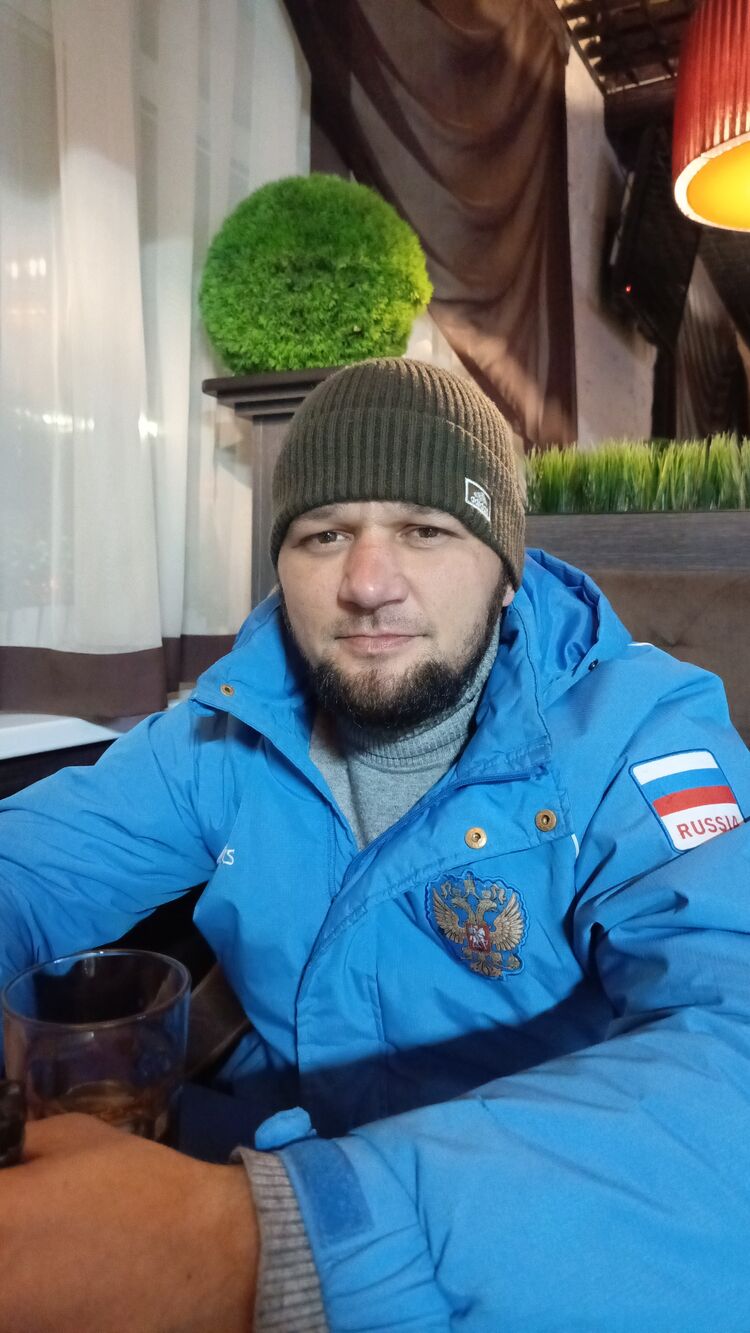  46308708  , 34 ,    