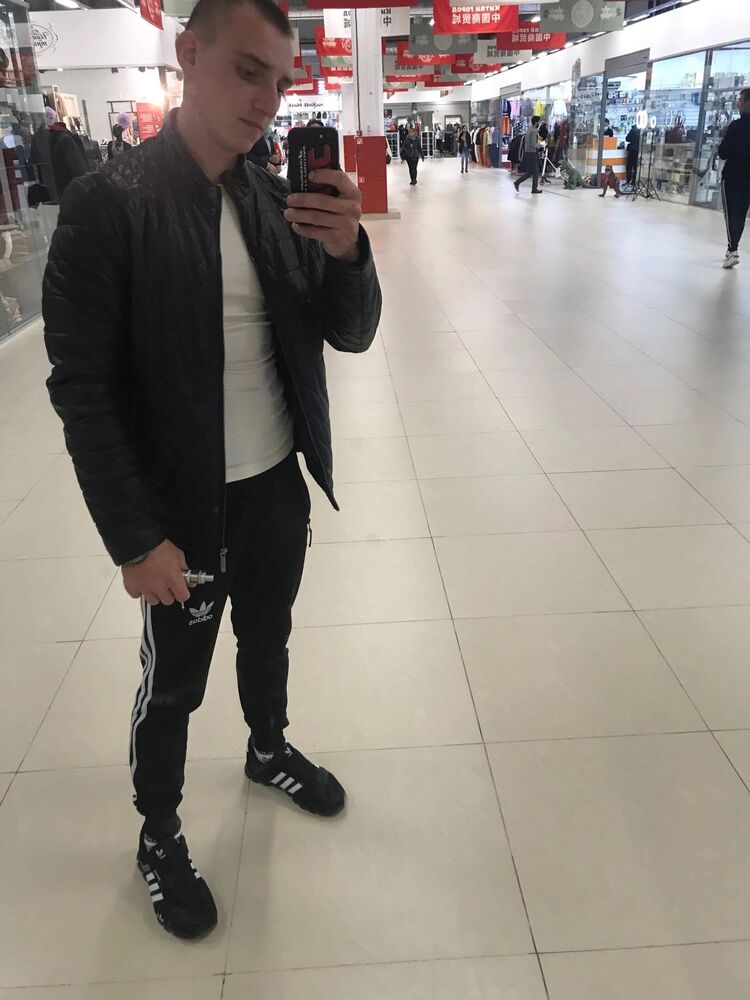  ,   Alex, 26 ,   ,   