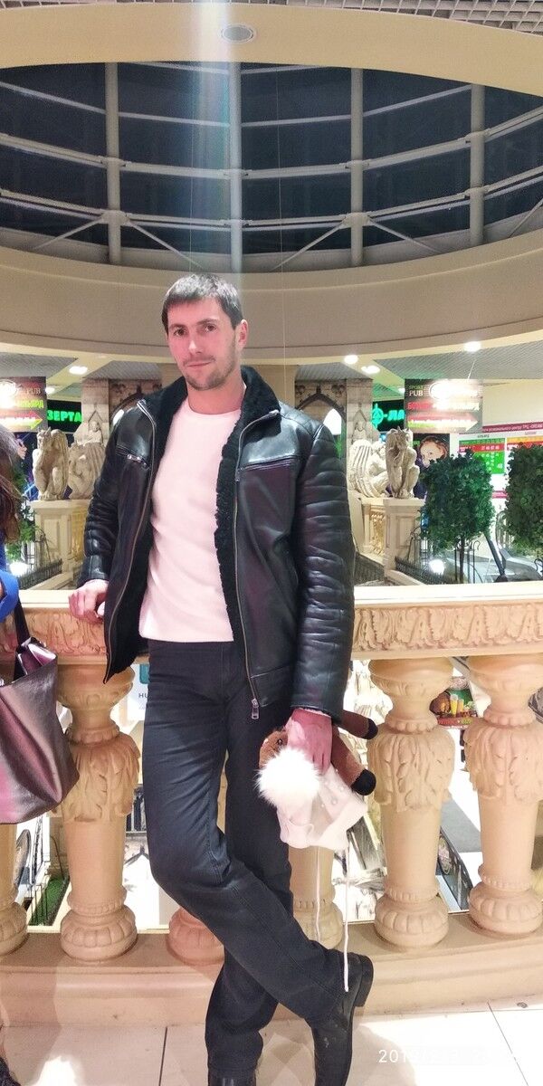  15188448  Vitaliy, 41 ,    