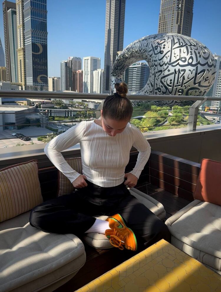  50734478  , 22 ,    -