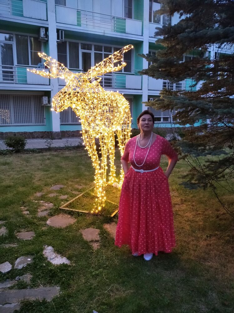  30578318  Galina, 63 ,    