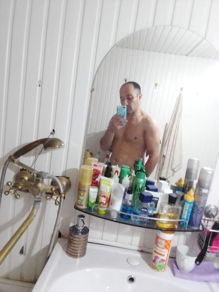  38279358  , 40 ,    