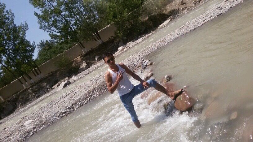  ,   Jaxongir, 33 ,   ,   , c , 