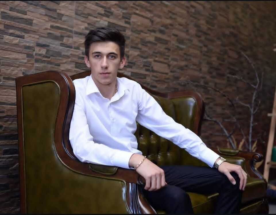  ,   Ruben, 27 ,   ,   , 