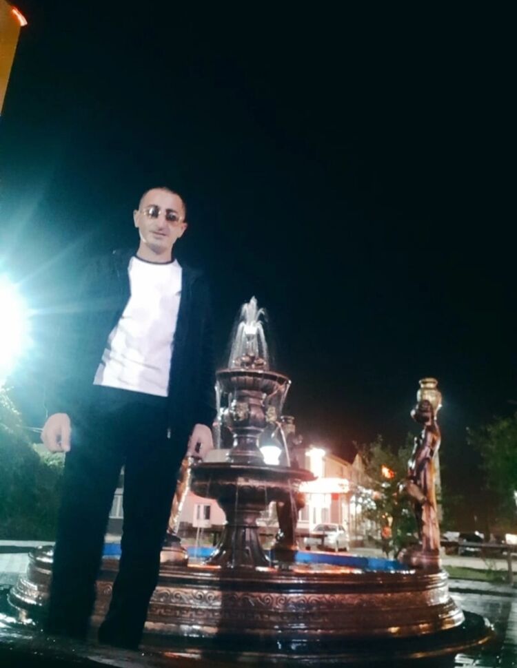  ,    R T U R, 37 ,   ,   