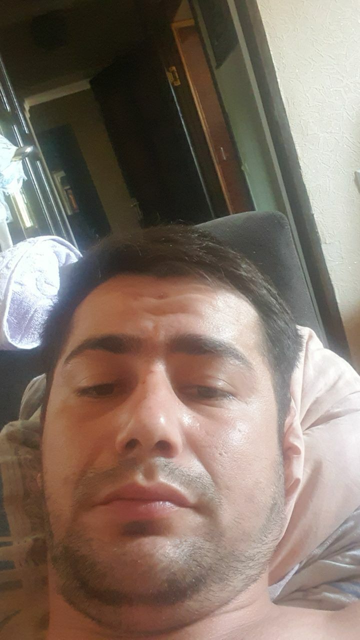  23187628  , 34 ,    