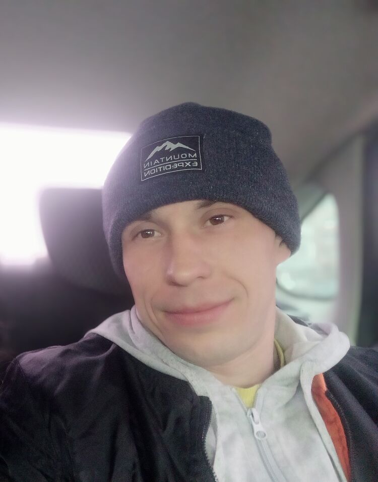  42518028  , 38 ,    