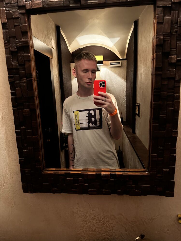 ���� 35483758 ������� ������, 32 ����, ���� ���������� � �����-����������