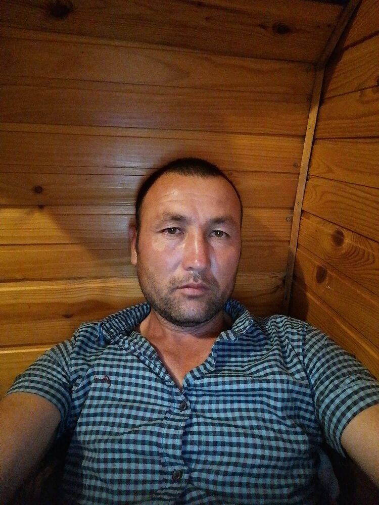  27556828  Feruz, 35 ,    