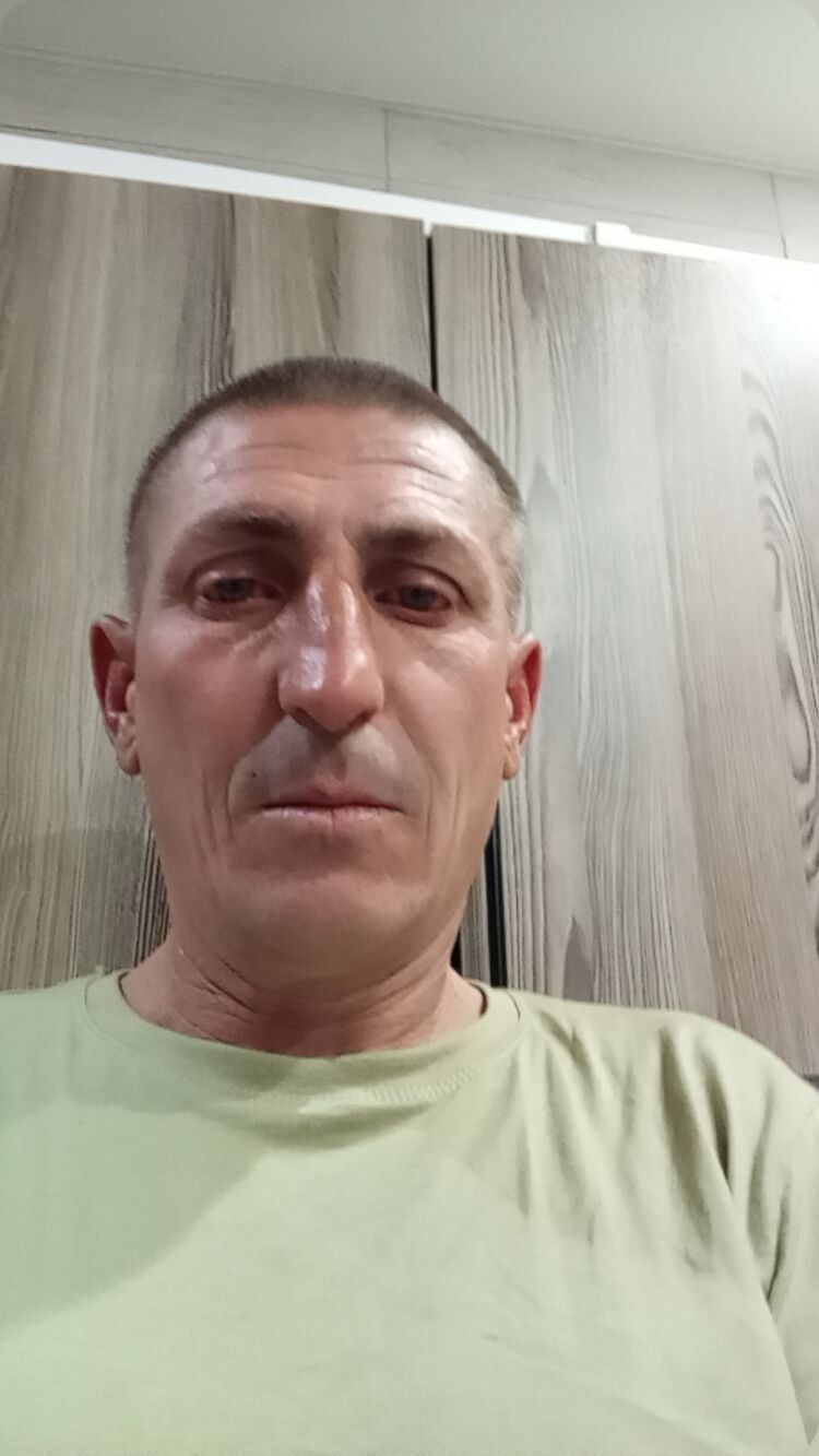  46803508  , 44 ,    