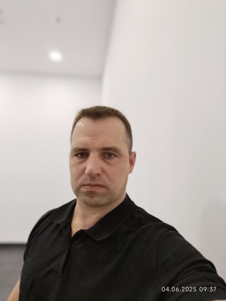  ,   Dima, 44 ,   ,   , c , 