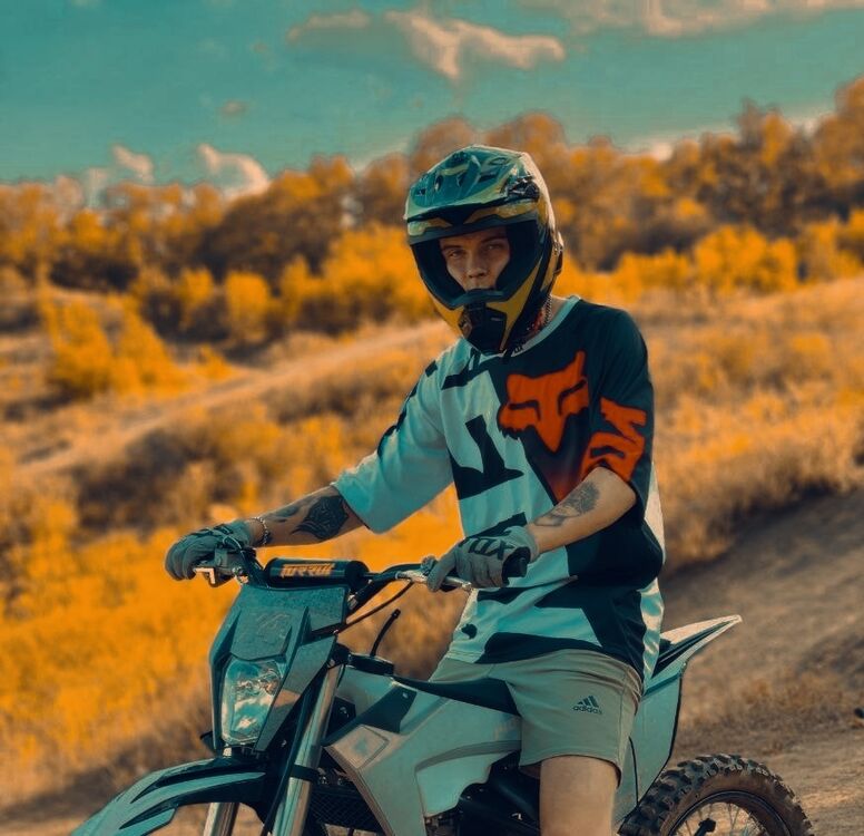  45910888  , 28 ,    