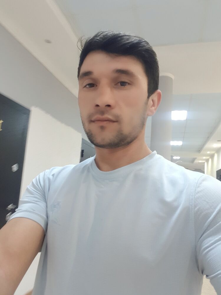  ,   Xurshid, 32 ,     