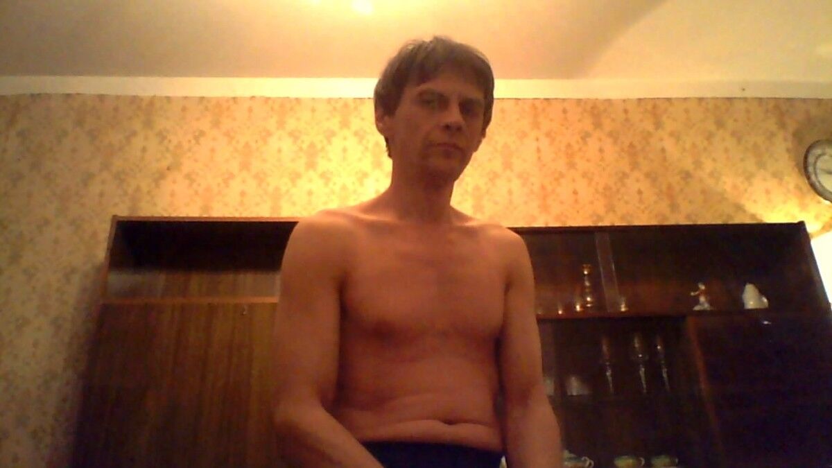  4141548  , 47 ,    