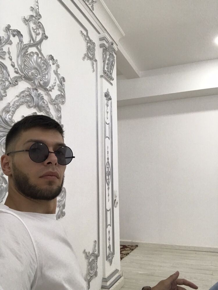  35677828  , 28 ,    