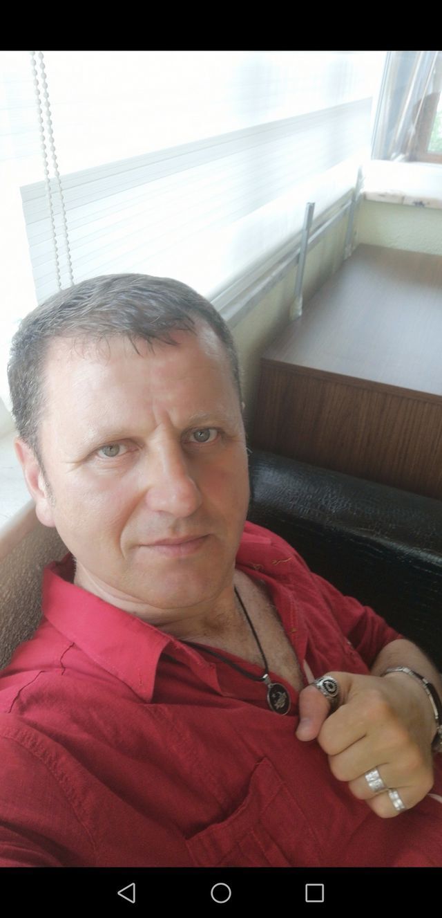  26191408  Isak isak, 46 ,    