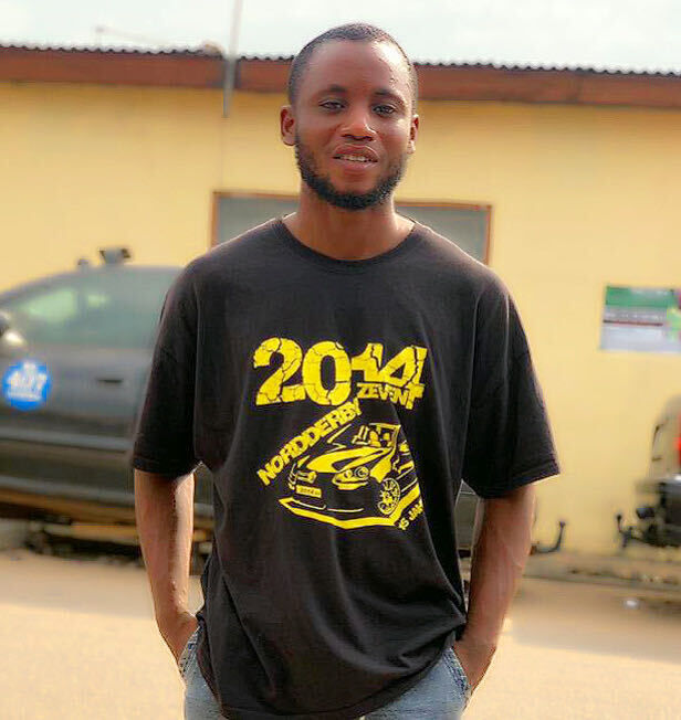  23478398  Devine, 32 ,    