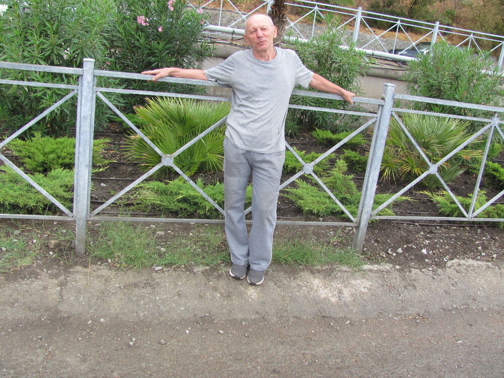  ,   Wiktor, 67 ,   ,   , c 