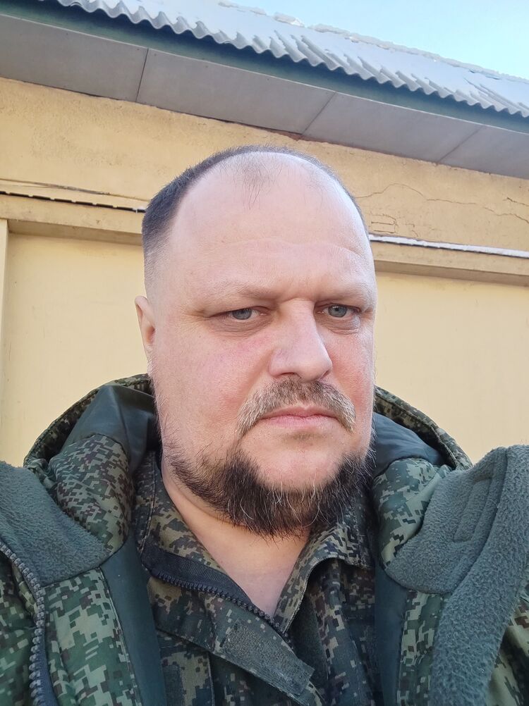  32474818  , 48 ,    