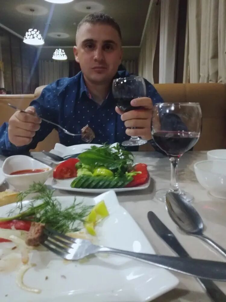  ,   Kirill, 34 ,     , c 