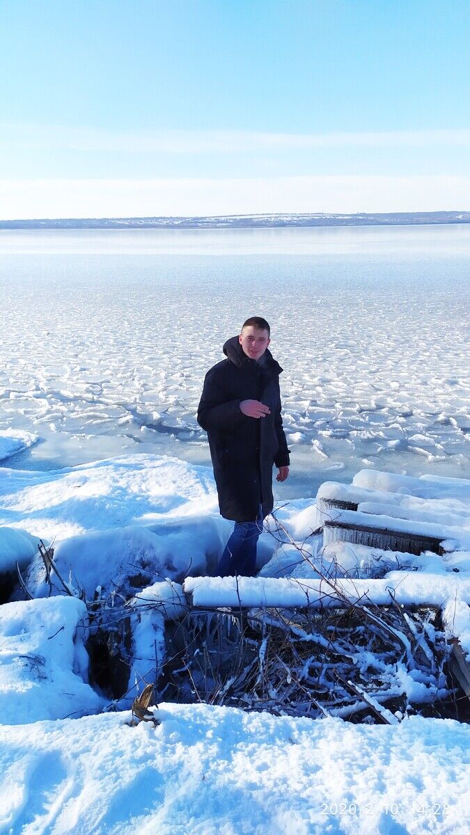  ,   Rostyslav, 27 ,   ,   
