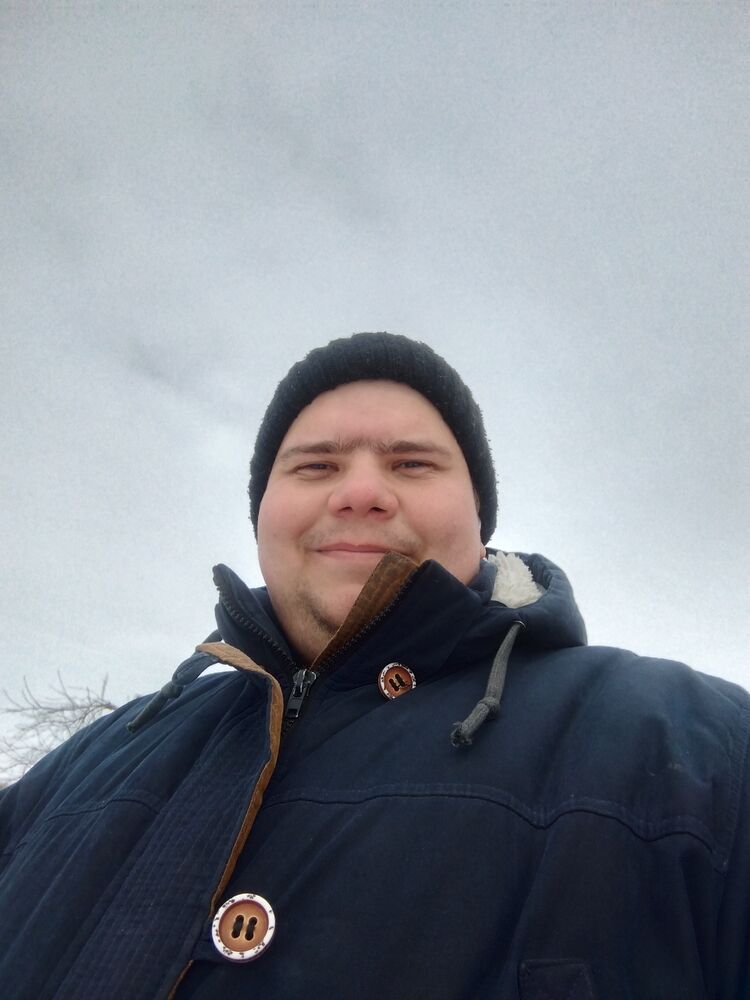  46918038  , 33 ,    