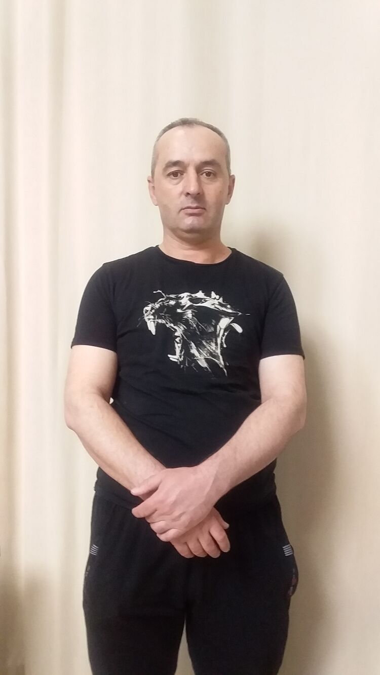  42855818  , 48 ,    