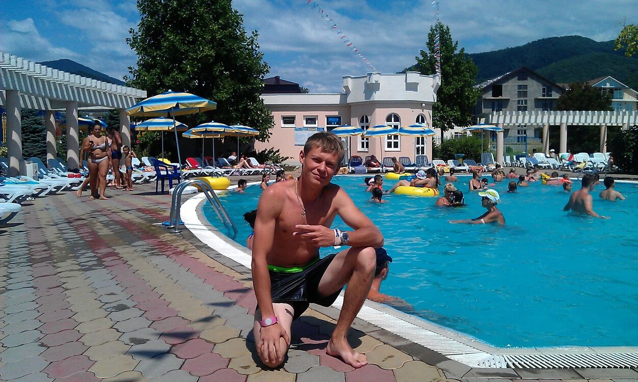  27776258  Fedor, 30 ,    