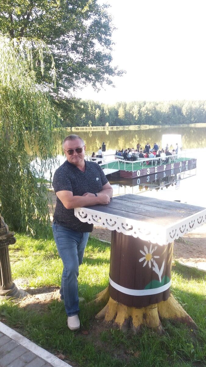  9421678  Igor, 53 ,    