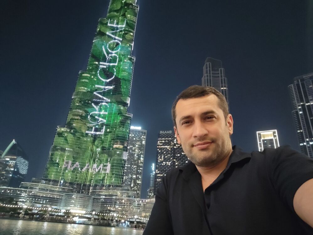  Praha,   Rustam, 40 ,   ,   