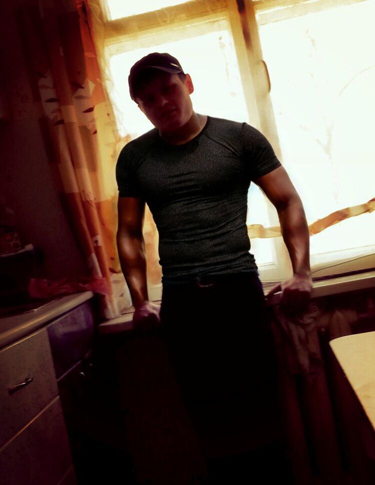  44678378  ARTYOM, 33 ,    