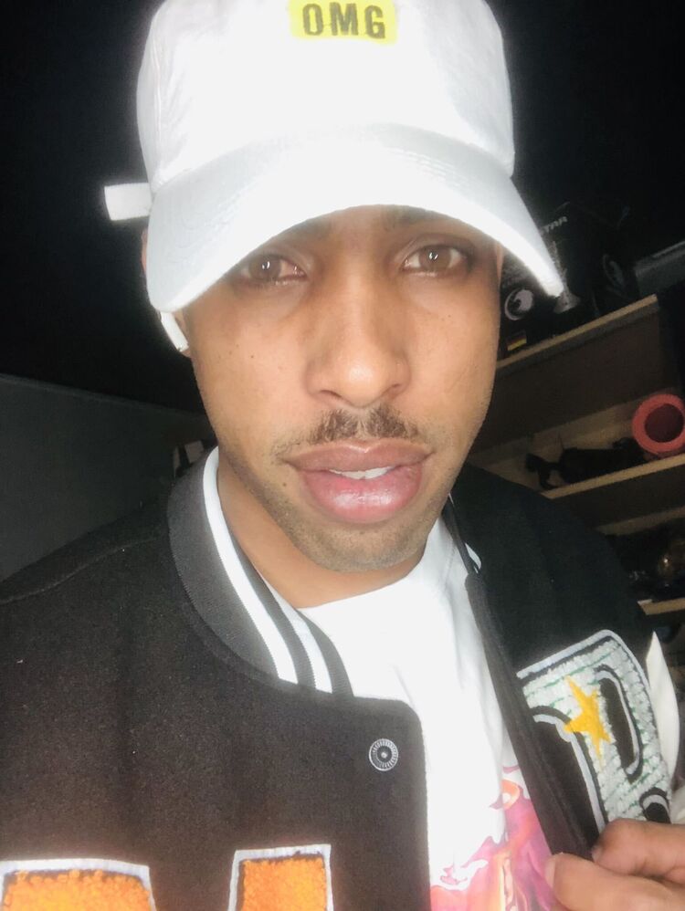 ���������� ������, ���� ����� Leo, 24 ����, ������������ ��� ������, ����� � ���������