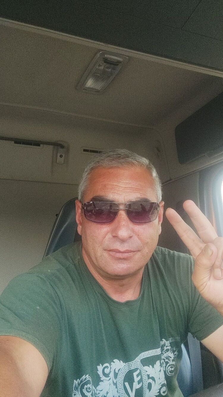 25899218  , 51 ,    