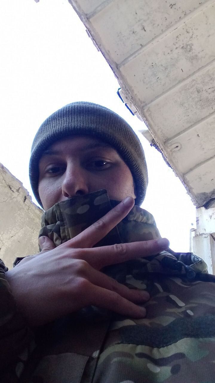  42504408  , 22 ,    