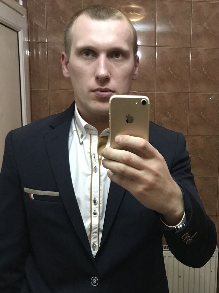  18921578  , 35 ,    
