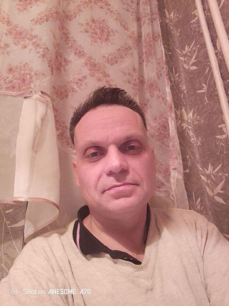  45443948  Oleg, 47 ,    -