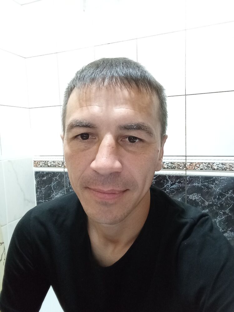  45702618  , 37 ,    