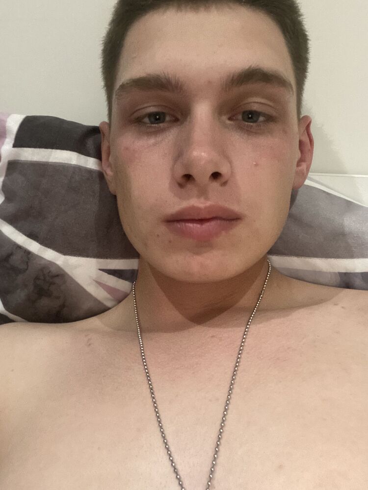  46614698  , 20 ,    