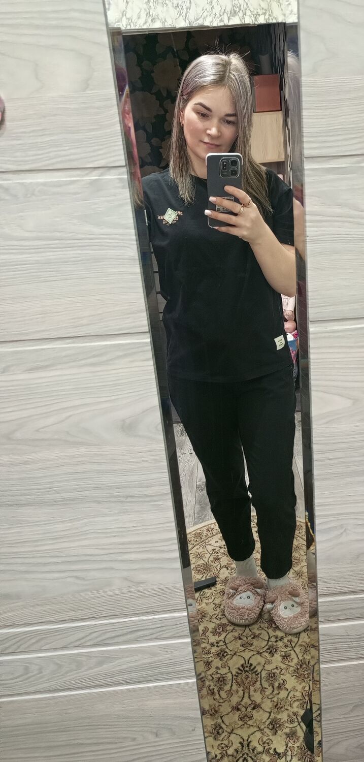  49522988  , 30 ,    