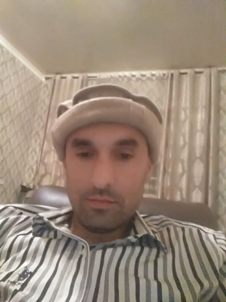  26703588  , 37 ,    