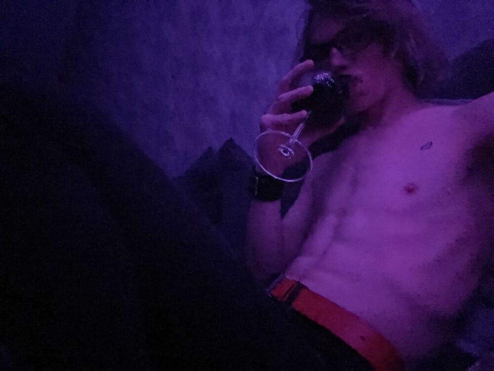 ���������� ����, ���� ������� MagicUnicorn, 28 ���, ������������ ��� ������, ����� � ���������, c�������� ���������