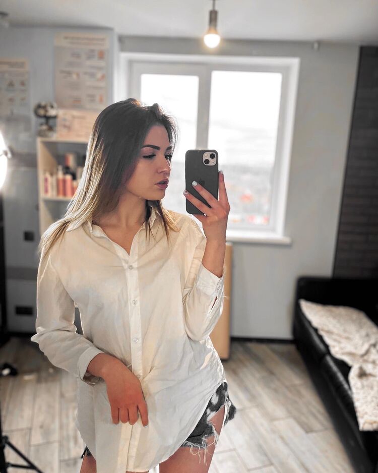  -,   Mari, 24 ,  