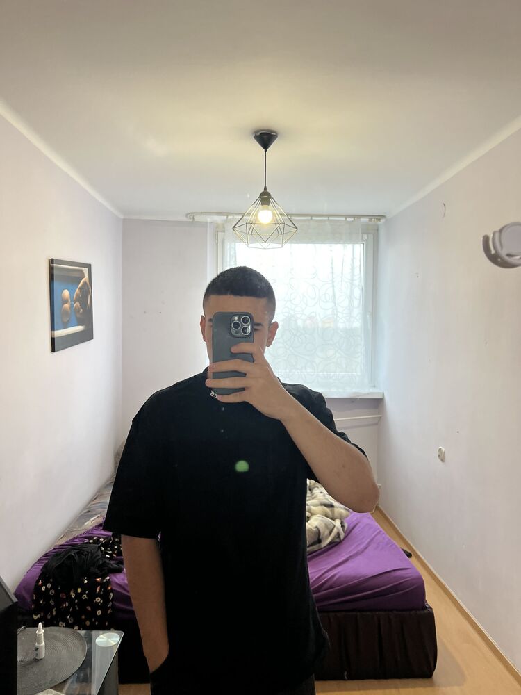  -,   Karaianu, 20 ,   ,   
