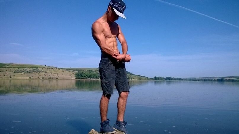  ,   David, 27 ,   
