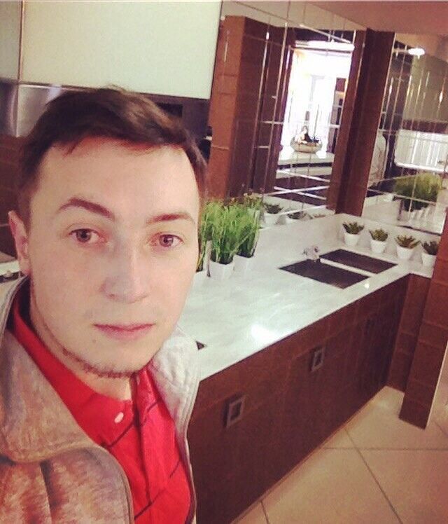  9234388  Denis, 34 ,    