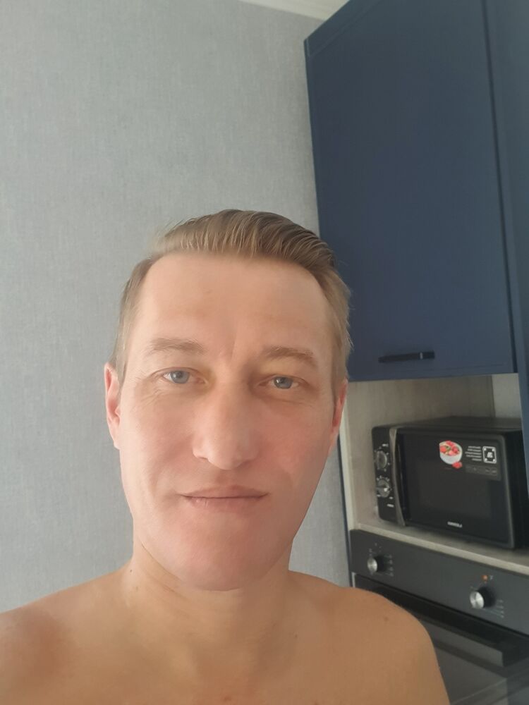  41128528  , 46 ,    