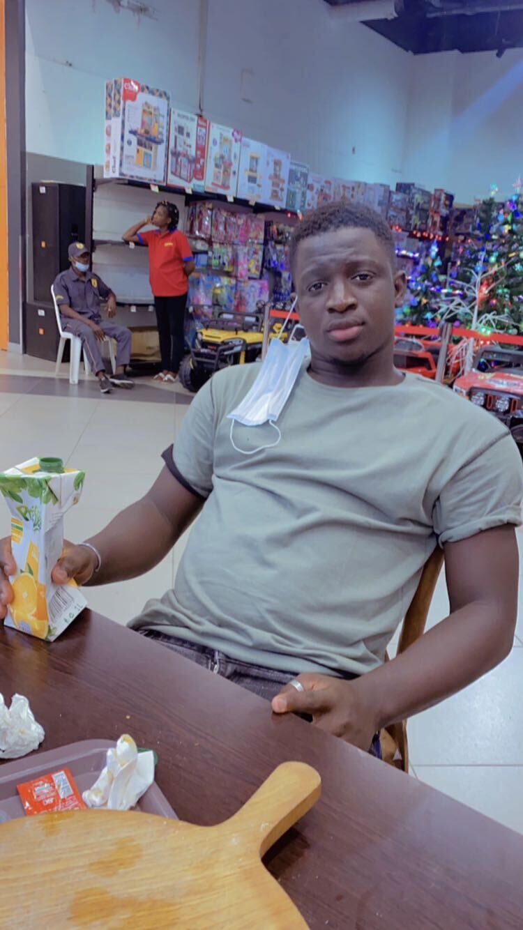  49828328  Bouba, 27 ,    An Cabhan