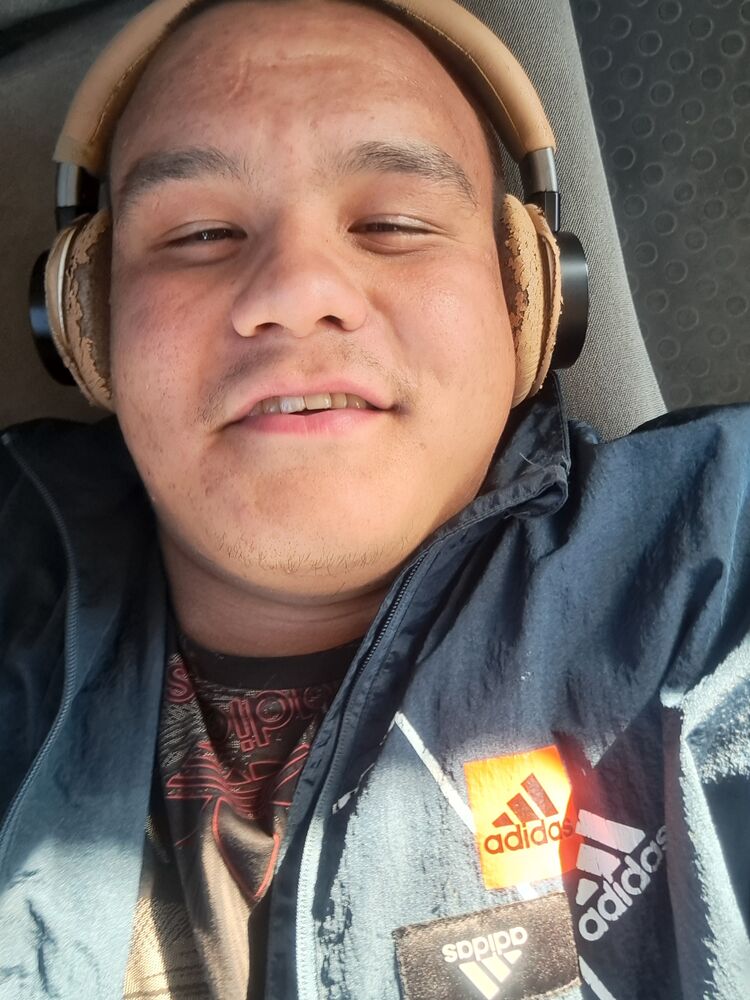  44325478  , 26 ,    