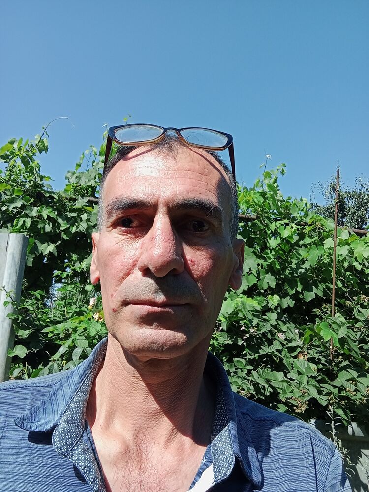  27530488  , 51 ,    