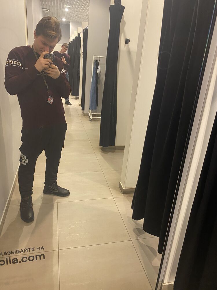  32337508  , 25 ,    